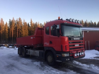 Lastbil Scania 144G V8 med bergflak (laxfste) Scania Lastbil 144G 