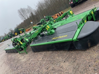 JOHN DEERE R990R SLTTERKROSS BUTTERFLY John Deere R990R SLTTERKROSS BUTTERFLY MNR 29497
...
PRIS EXKL. MOMS: 399.000:-
...
Vi reserverar oss fr felskrivning. Kontakta alltid oss innan du ker och tittar, s vi kan skerstlla att maskinen finns p plats.
