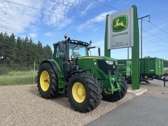 JD 6215R 4WD PREMIUM CAB TRAKTOR BEG/BTF210 John Deere 6215R 