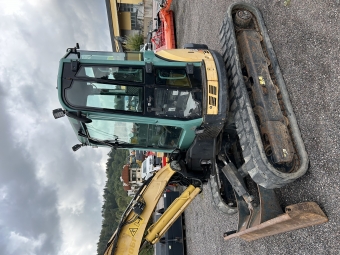 YANMAR VIO57 GRVARE Yanmar VIO57 GRVARE ROTOTILT  CENTRALSMRJNING EJ GRIP
...
MNR 36782
...
PRIS EXKL. MOMS: 375.000:-
...
Vi reserverar oss fr felskrivning. Kontakta alltid oss innan du ker och tittar, s vi kan skerstlla att maskinen finns p plats.
