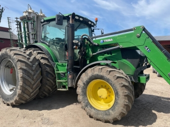 JOHN DEERE 6140R AP TRAKTOR John Deere 6140R AP TRAKTOR LASTARE TRIMA 5.1+ EURO/SMS LASTARE  650/65X38 CA 80%  540/65X28 CA 50%  3 DUBB. UTTAG
KLIMATANLGGNING EXTRA OLJETANK, JD ELSERVO 3-F
...
MNR 18829
...
PRIS EXKL. MOMS: 815.000:-
...
Vi reserverar oss fr felskrivning. Kontakta alltid oss innan du ker och tittar, s vi kan skerstlla att maskinen finns p plats.
