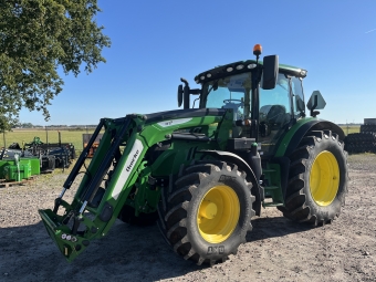 JOHN DEERE 6110R AP TRAKTOR 50 KM FR.LYFT John Deere 6110R TRAKTOR QUICKE Q5M LASTARE  FR.LYFT  AP  600X38 540X24
3 DUBB.UTTAG  JD ELSERVO SPAK  EXTRA OLJA
IMMOBOLIZER  VAGNSBROMS
...
MNR 30089
...
PRIS EXKL. MOMS: 1.295.000:-
...
Vi reserverar oss fr felskrivning. Kontakta alltid oss innan du ker och tittar, s vi kan skerstlla att maskinen finns p plats.
