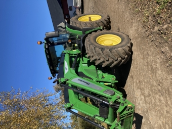 JOHN DEERE 6155R C-PRO TRAKTOR FR.LYFT PTO (KUND) John Deere 6155R CP TRAKTOR FR.LYFT PTO KUNDFRMEDLING
...
COMMANDPRO  50KM/H  FRONTLYFT/PTO  4 DBV. UTTAG BAK  2DBV. UTTAG FRAM. 
LS HYDRAULIK  FJDRANDE FRAMVAGN  FJDRANDE HYTT  540/540E/1000 PTO  155L HYDRAULPUMP
EXTRA OLJETANK  ULTIMATE LEDBELYSNING  ULTIMATE FRARSTOL  VARIO STEER
KYLSKP  GEN4 4600 COMANDCENTER  LASTARE L Q6S EURO/SMS  650/65X42 CA 50% 600/65X28 CA 40%
AUTOTRAC SF1 KLAR  6000 MOTTAGARE  EXTENDED MONITOR  SEKTIONSKONTROLL.
...
MNR 36752
...
PRIS EXKL. MOMS: 1.395.000:-
...
Vi reserverar oss fr felskrivning. Kontakta alltid oss innan du ker och tittar, s vi kan skerstlla att maskinen finns p plats.
