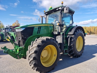 JOHN DEERE 7250R John Deere 7250r I bra skick, bland annat fina dck & autostyrning. Kontakta oss fr mer info. 0910-221703, viktor.moren@bostromstraktor.se