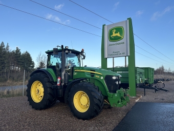 JD 7930 TRAKTOR, BEG John Deere 7930 