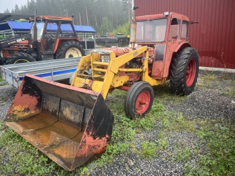 Traktor Volvo Bm 350 Boxer Med Hydralisk Lastare Sms Fste Volvo-BM 350 Boxer med hydr. lastare 