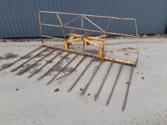 ÅLÖ HÖRÄFSA TYP 1&2 250 BRED Övrigt ÅLÖ HÖRÄFSA TYP 1&2 250 BRED Passar gamla Ålö fäste typ 1&2