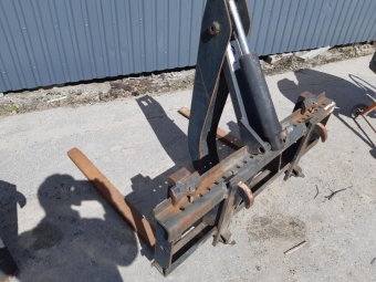 L PALLGAFFEL SMS MED DEFEKT GRIP vrigt L PALLGAFFEL SMS MED DEFEKT Uppdrag
140 ram 95cm ben 1600kg