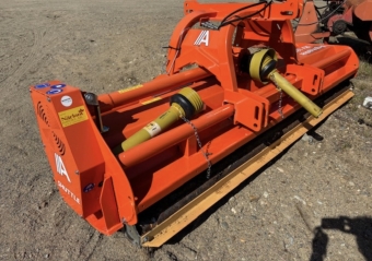 Betespustare Agrimaster RV 320 Agrimaster RV 320 Denna maskin omfattas ej av ML Trygghetskp 3mn/100tim
Maskinen sljes fr kunds rkning utan garanti.
Fr mer information kontakta din sljare.