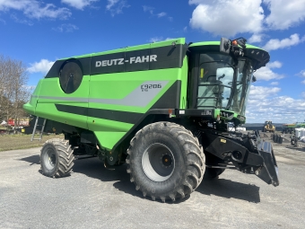 Trska Deutz-Fahr C9206 Ts Deutz-Fahr C9206 TS Trska Ring fr mer info

396 timmar p verket.