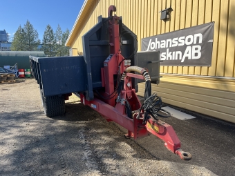 BIGAB LASTVXLARE 10-14 G2 INK 1ST FLAK vrigt BIGAB LASTVXLARE 10-14 G2 
500/50 R17 Hjul
Flak med fastsida och en fllbar sida 415cm x 253cm utvndigt
60 cm lmmar 
Vxlar 8 ton 
Max last 12 ton
Total Vikt 14 Ton