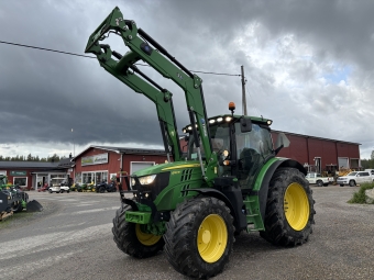 John Deere 6130R med Trima +5.1P Lastare John Deere 6130R 