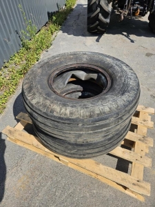 DÄCK 10,00-16 5 RIBB 1 PAR 2ST Övrigt DÄCK 10,00-16 5-RIBB 1 PAR 2ST 1200+m för båda