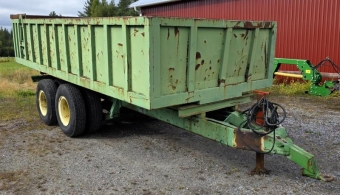 Dumpervagn ca 25ton/14kbm hydr.baklm mm. vrigt Dumpervagn - Hydraulisk baklm
- Hydrauliska bromsar
- Mtt inv. LxBxD
 ca 5,95x2,35x1,0 m