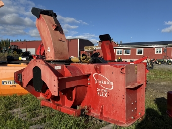Snfrs Tokvam 241 THS Flex Fyndpris! Tokvam 241 THS Flex Begagnad snfrs frn Norge i fint skick!
Inkl k-axel
Nypris: 133 740 kr + moms
Arbetsbredd 240cm