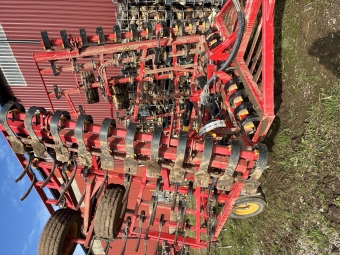 VDERSTAD NZA 800 HARV Vderstad NZA 800 HARV EJ EFTERHARV  EJ BAKRE CB
...
MNR 39401
...
PRIS EXKL. MOMS: 299.000:-
...
Vi reserverar oss fr felskrivning. Kontakta alltid oss innan du ker och tittar, s vi kan skerstlla att maskinen finns p plats.
