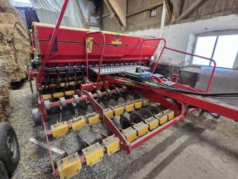 VDERSTAD RAPID RD 400C SMASKIN Vderstad RAPID RD 400C SMASKIN INKOMMANDE FEBRUARI 2026
...
SYSTEM GROV CROSSBOARD DISC  MELLANPACKARE  AUTOCHECK  RITSMARKR  
UTBYGGNAD MP 2 HJUL  FRLDA
...
MNR 11025
...
PRIS EXKL. MOMS: 295.000:-
...
Vi reserverar oss fr felskrivning. Kontakta alltid oss innan du ker och tittar, s vi kan skerstlla att maskinen finns p plats.
