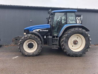 NEW HOLLAND TM 190 vrigt NEW HOLLAND TM 190 650/65R42 540/65R30
40km/h
Frontvikter
