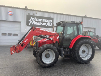 MASSEY FERGUSON 5455 MF 945 LASTARE Övrigt MASSEY FERGUSON 5455 MF 945 LA Står i Övik 
0660-59982