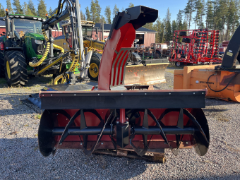 Snöfräs Tokvam F200 THS med hydrauliskt torn Tokvam F200 THS med A-ramsfäste 