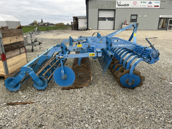 Lemken Rubin 9/300 Lemken Rubin 9/300 i fint skick med 3-meters arbetsbredd och mekanisk stenutlösning + halmharvar mellan tallriksraderna. 
För mer info ring John Tel: 0498-65 45 08
