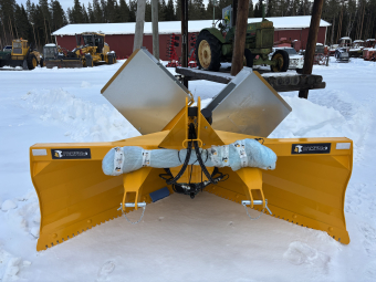 Snöslunga Wieska W 253 L med K-axel Wieska Snöslunga W253L med hydr.lucko K-axel ingår