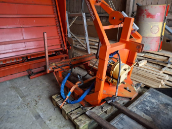 GALLRINGSPELLE MED HYDRALISK BANKE (UPPDRAG) Övrigt GALLRINGSPELLE Försäljningsuppdrag 10000 exkl moms
Exkl kraftuttagsaxel