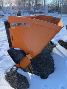 TREJON OPTIMAL DS1400 TALLRIKSSPRIDARE 3-P Optimal DS1400 TALLRIKSSPRIDARE 3-P TALLRIKSSPRIDARE CONTROL-PLUS SJÄLVLASTANDE
...
MNR 33562
...
PRIS EXKL. MOMS: 118.000:-
...
Vi reserverar oss för felskrivning. Kontakta alltid oss innan du åker och tittar, så vi kan säkerställa att maskinen finns på plats.
