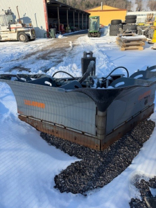 FJÄRÅS 285 VIKPLOG 3-P Fjärås 285 VIKPLOG 3-P TREPUNKT ELVENTIL LITE KÖRD
...
MNR 33877
...
PRIS EXKL. MOMS: 75.000:-
...
Vi reserverar oss för felskrivning. Kontakta alltid oss innan du åker och tittar, så vi kan säkerställa att maskinen finns på plats.
