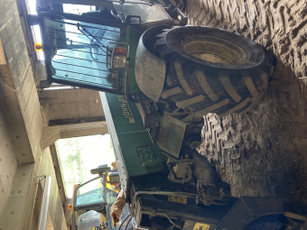 JOHN DEERE 3400 TELESKOPLASTARE John Deere 3400 TELESKOPLASTARE INKOMMANDE MAJ
...
460/70X24  AC  LUFTSÄTE  HYDR.HITCH GALLERSKYDD  BACKSPEGEL HITCH 
HYDR.VAGNSBROMS  ENKELV.UTTAG MED VÄXELVENTIL  ARBETSBELYSNING BOM 
ELVENTIL 3:E FUNKTION  MOTORVÄRMARE
...
MNR 3869
...
PRIS EXKL. MOMS: 299.000:-
...
Vi reserverar oss för felskrivning. Kontakta alltid oss innan du åker och tittar, så vi kan säkerställa att maskinen finns på plats.
