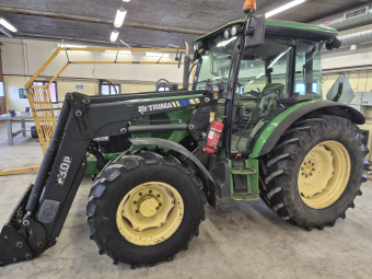 JD 5820 4WD TRAKTOR, BEG FÖRSÄLJNINGSUPPDRAG John Deere 5820 