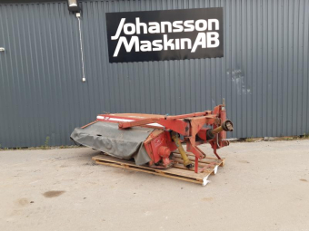 JF GMS 200 SLÅTTERKROSS BUREN Övrigt JF GMS 200 SLÅTTERKROSS BUREN Provkörd och klar
kan behövas kontroll av olja och smörjas
beganad maskin inga garantier