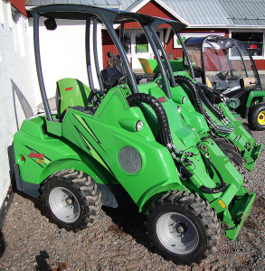 Kompaktlastare Avant 420 med utr. Avant 420 Motorvärmare 230V