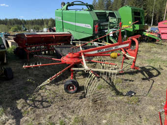 Strängläggare Andex 301 Övrigt Andex 301 Denna maskin omfattas ej av ML Trygghetsköp 3mån/100tim
Maskinen säljes för kunds räkning utan garanti.
För mer information kontakta din säljare.