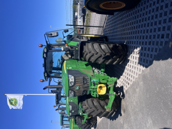 JD 6195M TRAKTOR, BEG John Deere 6195M 