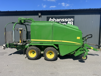 JOHN DEERE C 440 R KOMBIPRESS Övrigt JOHN DEERE C 440 R KOMBIPRESS 350.000:- + moms
Kombipress, fixkammare
2m pickup
21.800 balar
480/45 -17