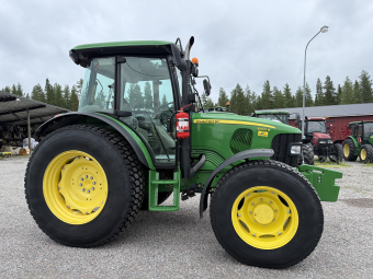 John Deere 5100R Premium Cab Traktor John Deere 5100R 