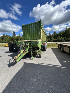 KRONE MX350GL Krone KRONE MX350GL Extra knivsats medföljer
Välskött, en ägare
Syrautrustning