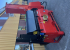 Vedmaskin Japa 365 PRO+ TR/EL JAPA 365 PRO+ TR/EL Vi säljer nu ut våran demokap som har varit med på olika visningar.
Både traktor och eldrift.

Kapar och klyver 360mm tjockt och 600mm långt.

Japa 365 PRO+ är en hydrauliskt manöverad vedprocessor. Enkel att använda, smidig att rengöra, lätt att underhålla och väl utrustad redan i sin standardskrud.

Enkel manövrering

Maskinens hydrauliska manövrering ger dig som förare en trivsam upplevelse på vedbacken.

Spaken längst till vänster erbjuder möjligheten att när som helst manuellt ta över klyvkolvens rörelsemönster, till exempel vid omklyvning av stora kubbar. Klyvkolven aktiveras om inget annat kommando ges när svärdet vänder i ändläge efter avslutad kapning.

Spaken i mitten i sin tur reglerar klyvyxans höjd samt även extra inkopplade funktioner som stocklyft eller paddlar/kedjor på ett eventuellt stockbord.

Spaken längst till höger styr kapning och inmatningsband, tillsammans med inkopplade drivrullar, något som tillgodoser en hög produktion med korta förflyttningar av manöverspaken.

Välutrustad från början

Japa 365 är konstruerad för professionell användning och alla versioner är standardutrustade med hydrauliskt uttag för stocklyft och hydraulisk matarrulle eller ett hydrauliskt stockbord. Vedmaskin Japa 365 PRO+ TR/EL