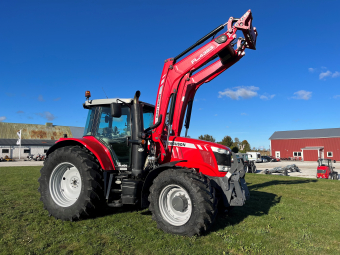 MF 7718 D6 EFF lastare FL 4323 Massey Ferguson 7718 Dyna-6 Fin 77a, alla servicear sedan ny gjorda här hos oss, utrustning bl.a.:
24/24 D6 Autodrive - 40 km/tim, CCLS 110 l/min, 2 elhydr. vent. joystick, Frontlyft 3,2T, Framaxelfjädring, Mekanisk hyttfjädring, 
Front-PTO, PTO inv. växl. 540/1000, Std & Eco PTO - el. växling, 650/65 R38 / Svetsad fälg, 540/65 R28 / Justerbar fälg.
Arbetsbelysning, Luftkonditionering, Dubbla 120 A generatorer. Dataväxt GPS med rattmotor på.
För mer info kontakta John tel: 0498-65 45 08 
