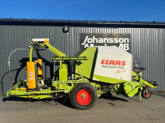CLAAS ROLLANT 255 ROTO CUT KOMBIPRESS Övrigt CLAAS ROLLANT 255 ROTO CUT 550/45-22,5
snittläng ca 70mm 15 knivar
199000 ex moms
2005
Renoverad pickup